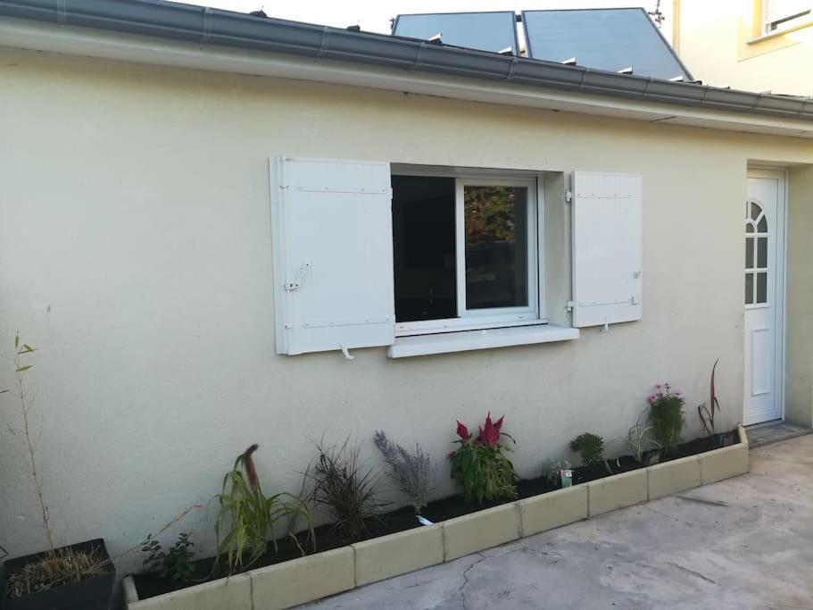 Studio D'Hotes Climatise Floirac  Exteriör bild